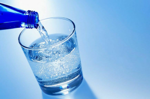 Лучшая бутилированная вода для питья в 2022 году